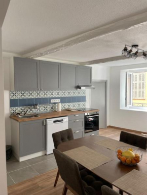 Grand appartement hyper centre Grasse